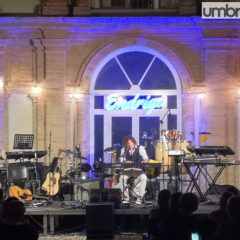 Dal Tributo Endrigo di Terni a Sanremo: il festival attende due giovani cantautori