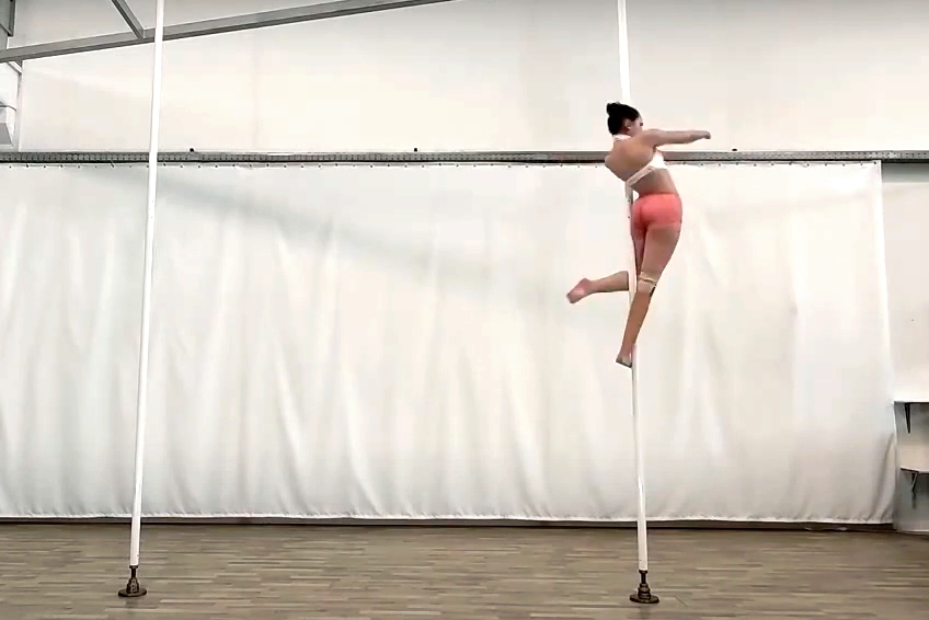 Senza mani, Francesca vola sul palo e vince i campionati del mondo