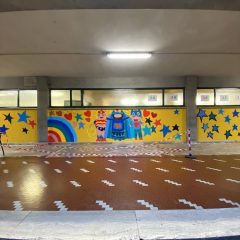 Terni, alla scuola De Filis un murale de ‘Lo Zoo di Simona’