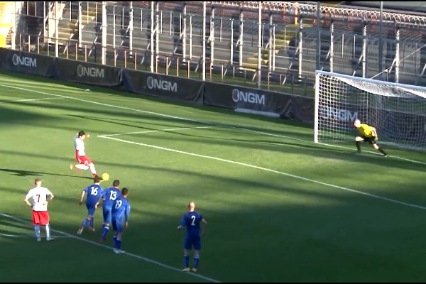 Grifo, 3 gol e 2 legni in amichevole con la Sangiovannese