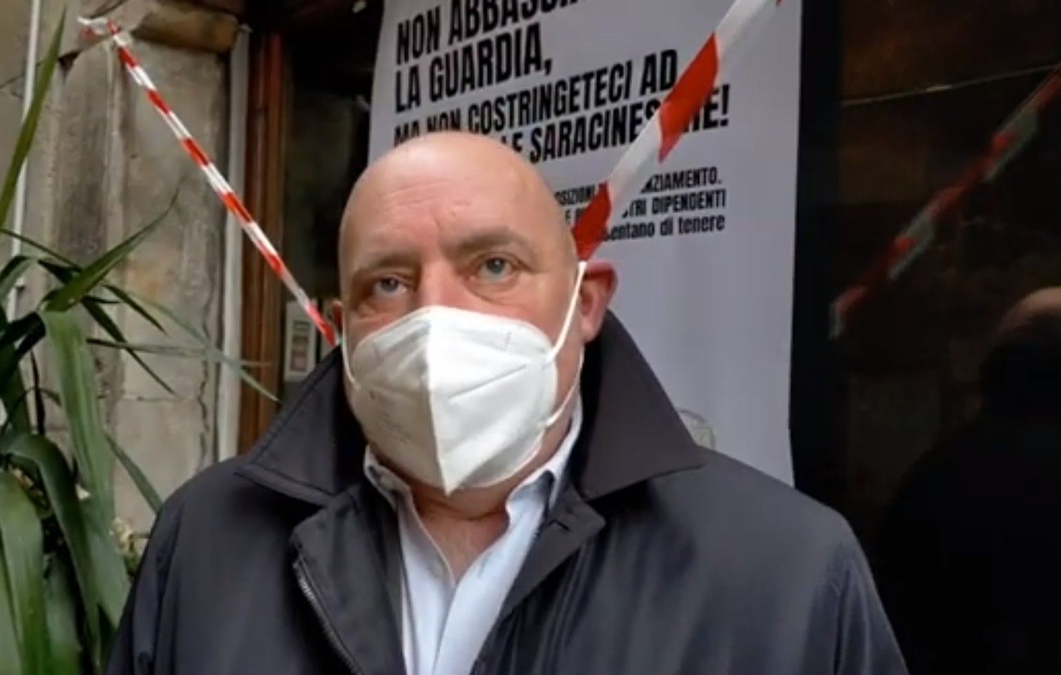 «Sigilli al mio locale: non mi conviene tenere aperto» – Video
