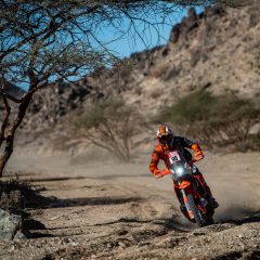 Rally Dakar, via con il prologo: Petrucci 23°, top tra gli italiani