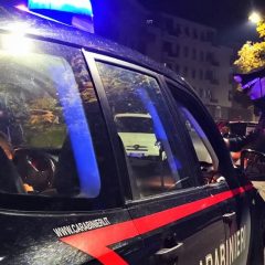 Usa un’auto rubata, lo controllano e reagisce ‘male’: arrestato a Campomicciolo 29enne