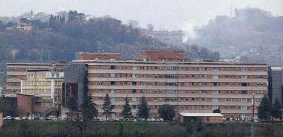 Ospedale Terni, lascia Bandini: va a Bologna. Infermieri, iter per 11 ‘temporanei’