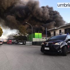 Incendio Ferrocart, Arpa: «Innalzamento diossine evidente»