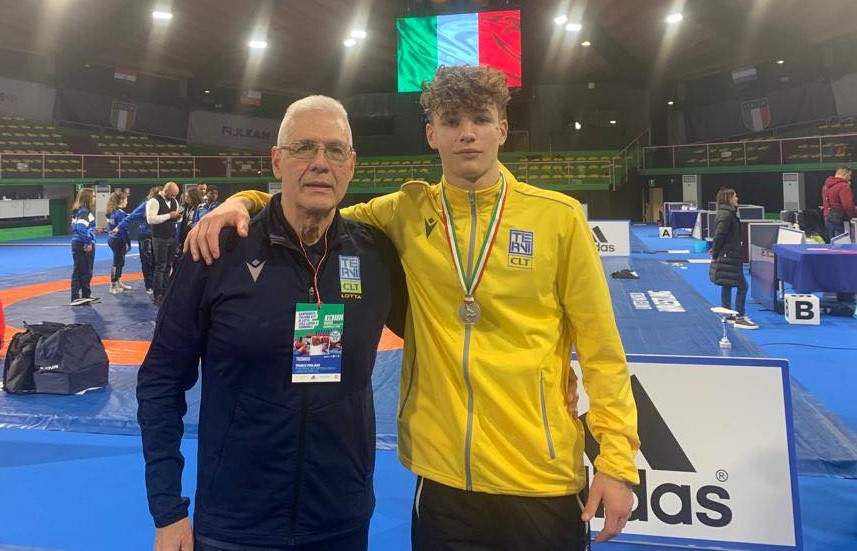 CLT Terni, Lupparelli argento tricolore nei campionati di lotta