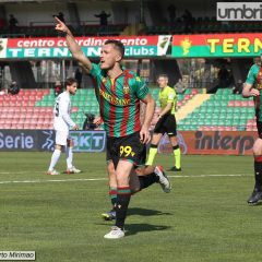 La Ternana mantiene vive residue speranze playoff: colpaccio al 94′ a Cittadella