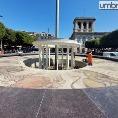 Fontana piazza Tacito, lo scontro prosegue. M5S: «Ascoltare la soprintendenza»