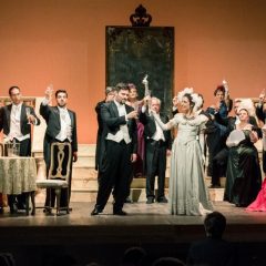 Applausi a scena aperta per ‘La Traviata’ al teatro ‘Manini’ di Narni