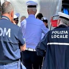 Spoleto: armi soft air contraffatte scoperte alla fiera. Sequestro e maxi multa