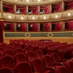 Narni, San Valentino: si cena al teatro Manini. Con live band