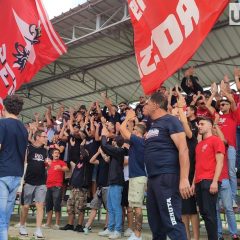 Derby in arrivo, la carica dei tifosi del Perugia – Video e foto