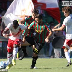 Il derby è rossoverde: Ternana-Perugia 1-0 nelle foto di Mirimao