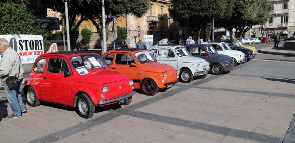Terni: auto e moto d’epoca in piazza per la giornata nazionale