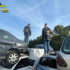 Perugia: la Finanza sequestra ‘cimitero d’auto’. Due denunce