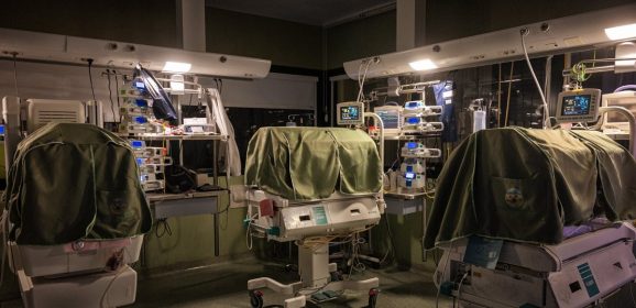 Pertosse: neonato ricoverato in gravi condizioni a Perugia