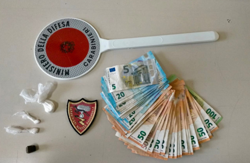 Terni, trovato con la cocaina: cuoco 56enne arrestato in via Turati