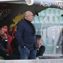 Bandecchi in panchina contro la Reggiana? La Ternana: «No, ma ci sosterrà uguale»