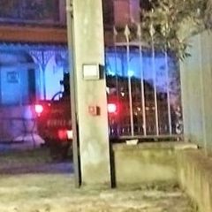 Terni: incendio canna fumaria in strada di Pietrara. C’è il 115