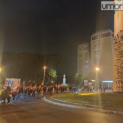 Terni, ‘Tacciano le armi’: passeggiata per la pace – Fotogallery