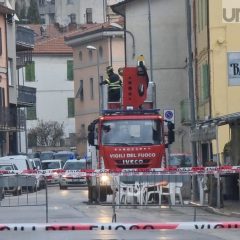 Terremoto Umbria: lavoratori Tubificio e Ast raccolgono 66 mila euro insieme alle aziende