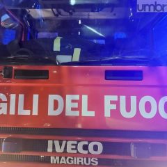 Perugia, incendio all’Ipsia di Piscille: una persona intossicata