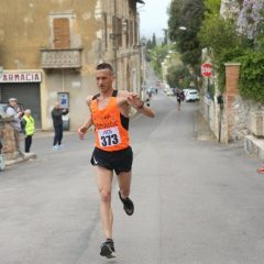 La carica dei 300 per la ‘Cesi-Carsulae-Cesi’
