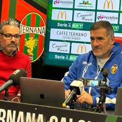 Ternana a Brescia, Lucarelli: «Vanno tutti forte dietro, dobbiamo fare punti»
