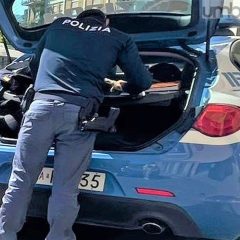 Terni: dopo l’olio al Lidl, rubano batteria per auto in via Di Vittorio. Denunciata coppia