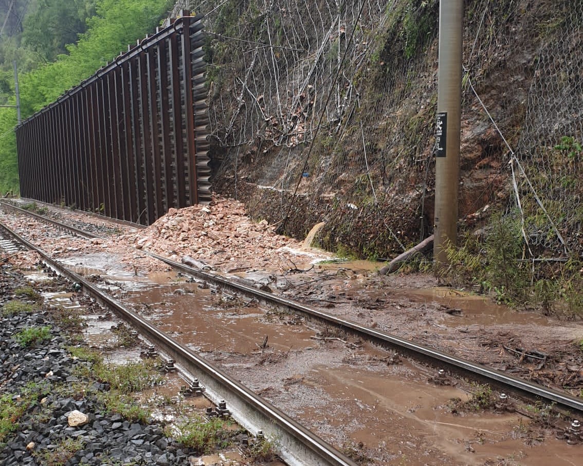 Maltempo, frana in Valserra: si lavora per riparare i danni