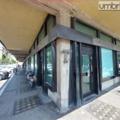 Terni, Intesa non molla su via Mazzini: ‘rilancio’ per la vendita della filiale