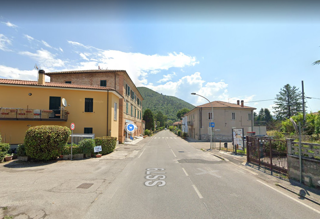 Terni, l’idea a Marmore per favorire la lettura: una biblioteca sociale. «Donate libri»