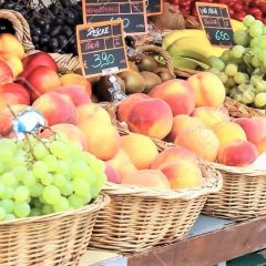 Terni: no a frutta e verdura esposti fuori dai negozi. Ordinanza con novità