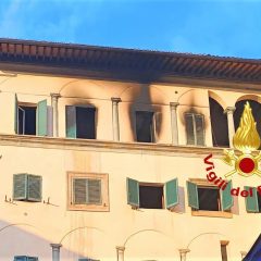 Città di Castello: fiamme in un appartamento di palazzo Bufalini
