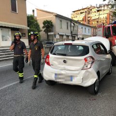 Terni: tamponamento a Gabelletta. Una persona in ospedale