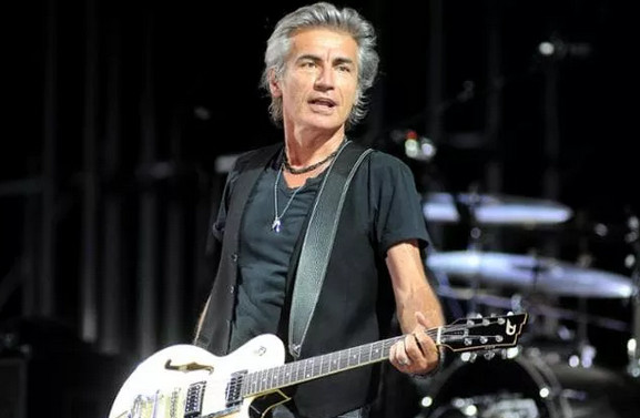 Perugia, Ligabue al PalaBarton in autunno: doppia data in Umbria