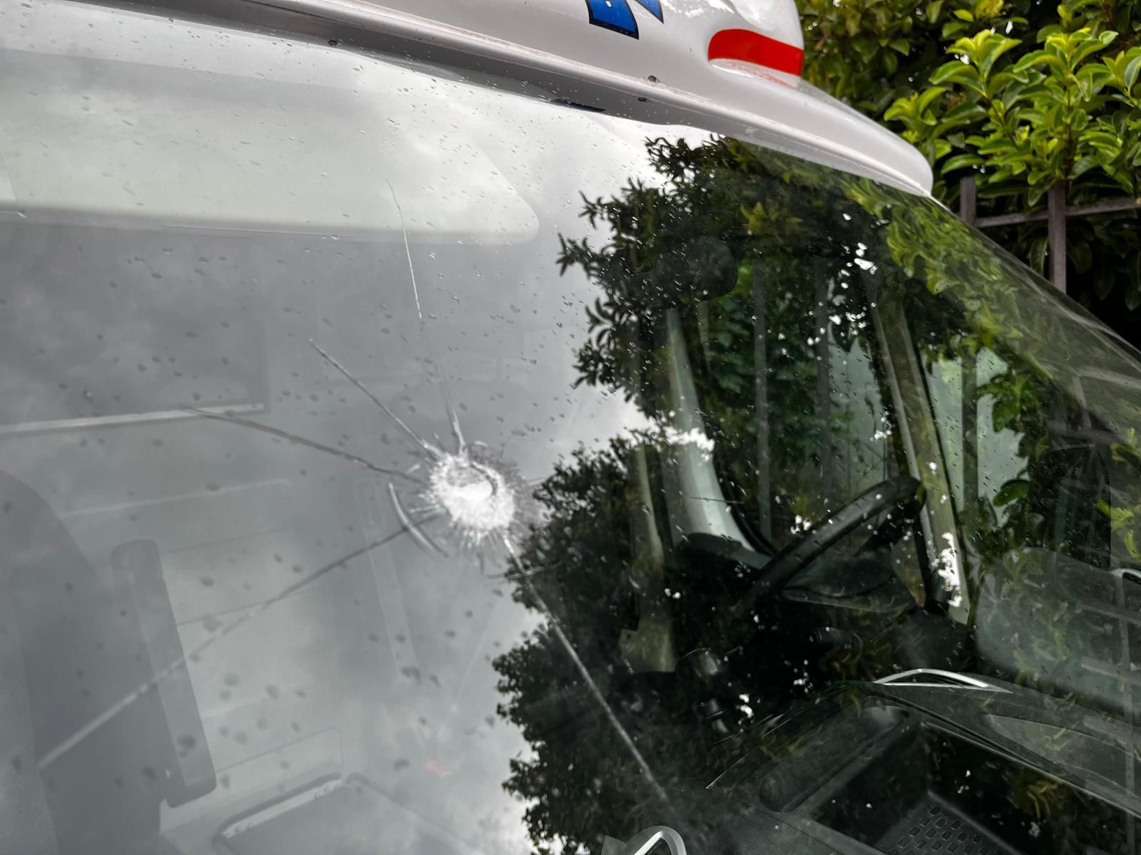 Terni: sparo contro un’ambulanza in viale Trento. Indagini a tappeto