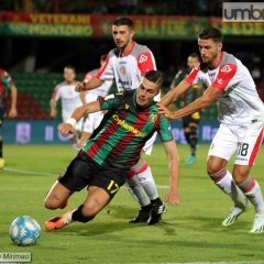 La Ternana gioca bene ma c’è ancora un ko: la sfida con la Cremonese nelle foto di Mirimao