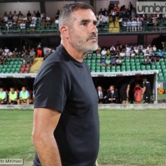 Ternana verso la sfida con il Catanzaro. Lucarelli: «La società sa cosa serve. Bogdan? Magari lo rimpiangeremo»