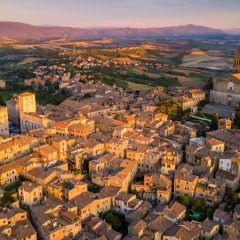 Strutture turistiche a Todi non in regola: 3.333 euro di multa