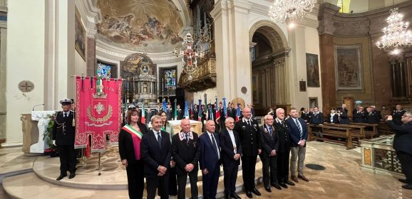 Terni: carabinieri in festa per i 100 anni dell’Anc. Raduno interregionale – Foto