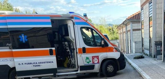 Terni: operaio si infortuna mentre tumula una salma. Soccorso al cimitero