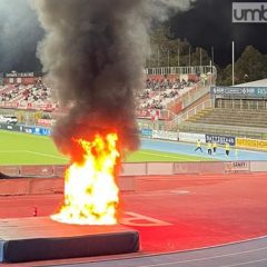 Incendio a Rimini: curva Nord del Perugia chiusa per un turno