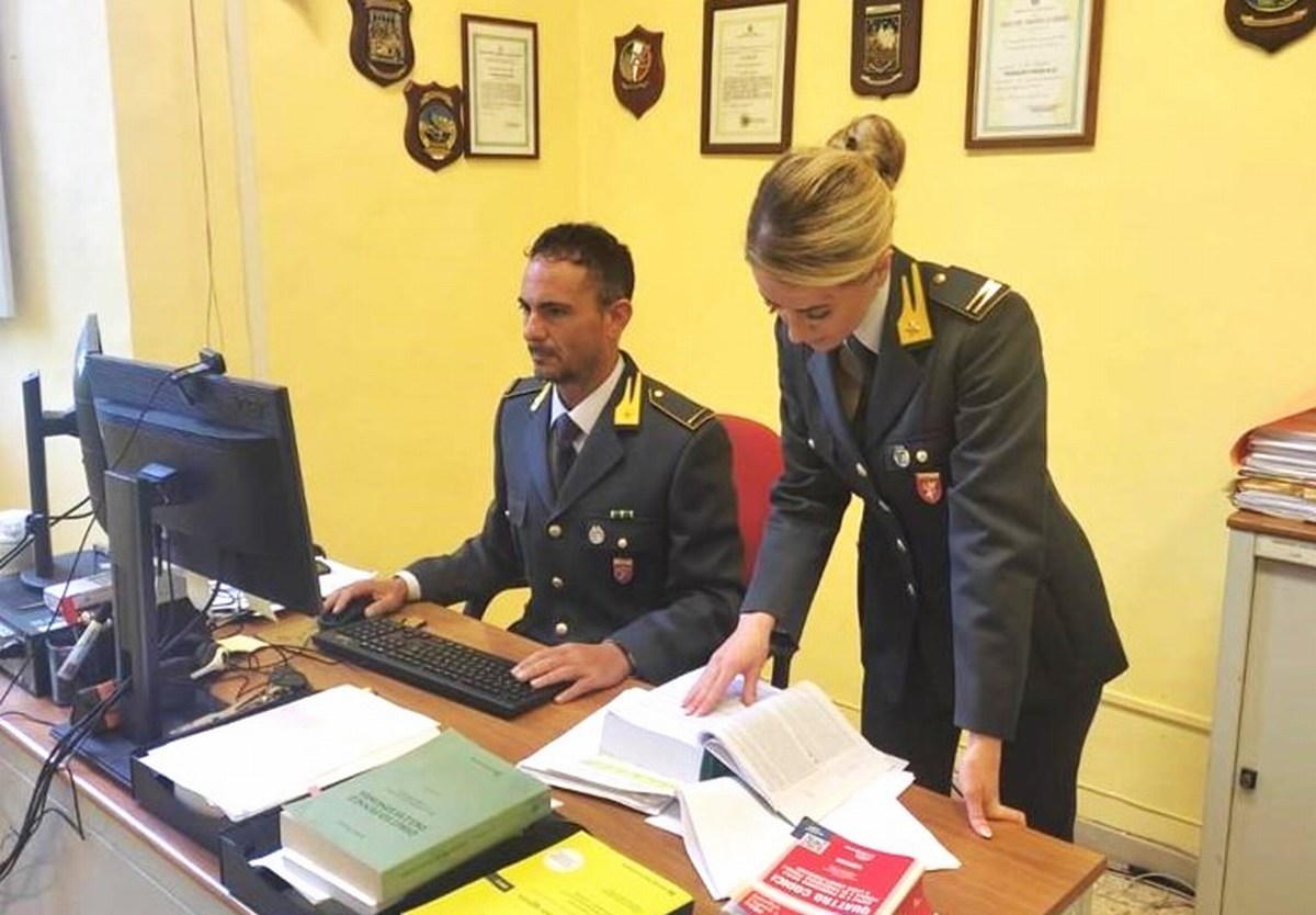 Immobili anche al mare e auto di lusso: professionista sconosciuto al Fisco evade 1,5 milioni