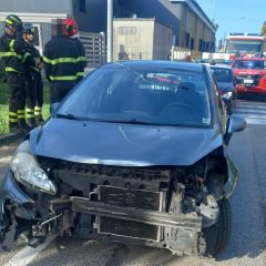 Terni: ancora un incidente all’incrocio Natta-Collescipoli. Due persone in ospedale