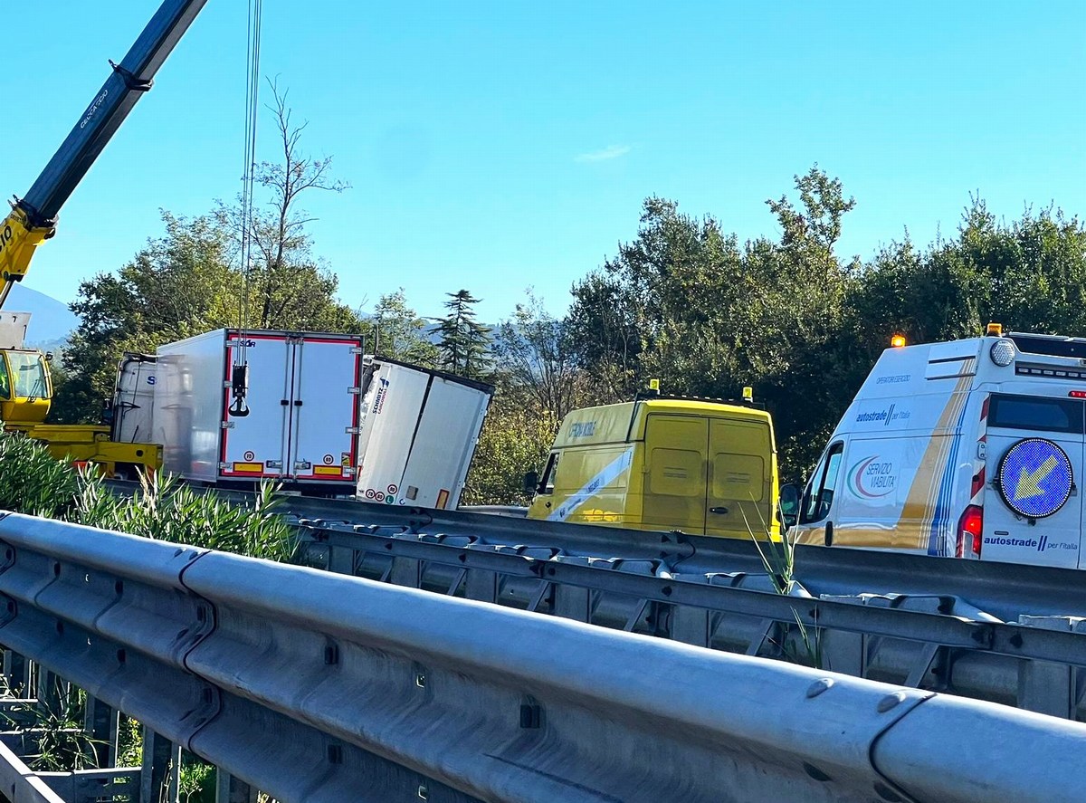 A1: incidente fra Attigliano e Orte. Scatta la chiusura temporanea