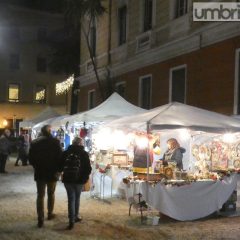 Terni, il debutto del mercatino artigianale all’ex foresteria – Foto
