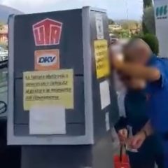 Terni, video virale: «Questo distributore truffa». Arriva la risposta dei gestori