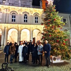 Terni: acceso in piazza Duomo l’albero di Natale del Lions Club Terni Host