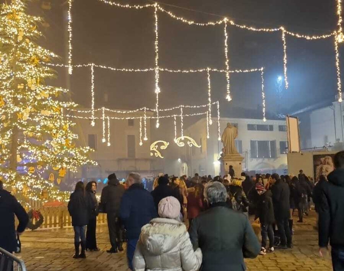 ‘Valnerina Gusto’ accende la magia del Natale a Norcia